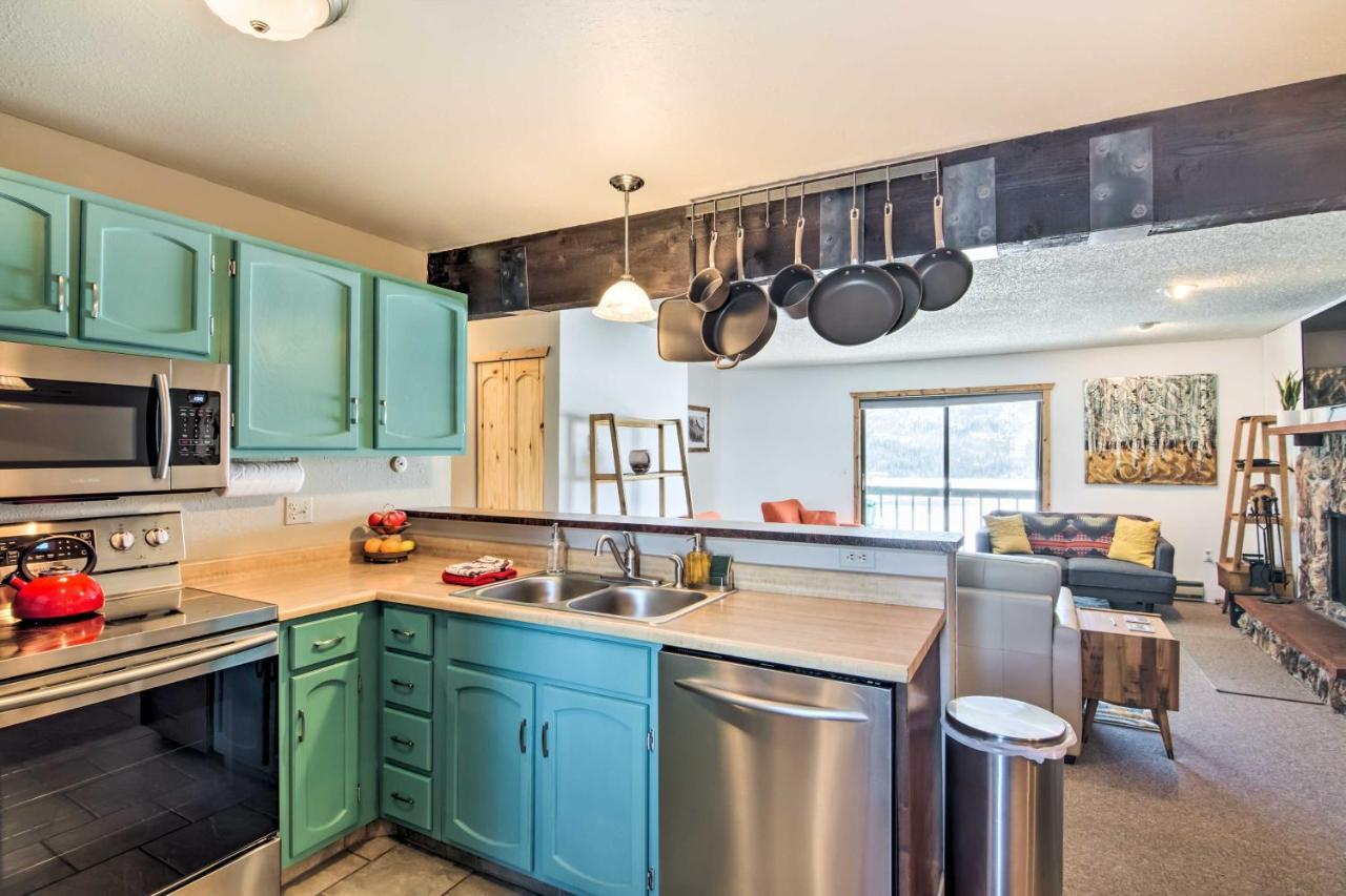 Updated Condo With Views And Deck Less Than 1 Mi To Grand Lake Esterno foto