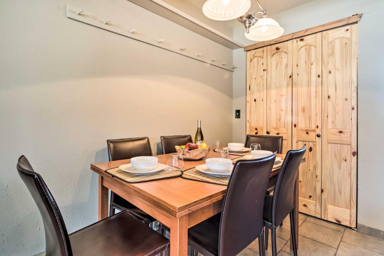 Updated Condo With Views And Deck Less Than 1 Mi To Grand Lake Esterno foto